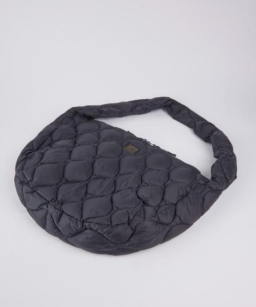 I.T.'S. international / イッツインターナショナル ショルダーバッグ | ミリタリー バナナショルダー ダウンバッグL-ソフトシェル 《TAION/タイオン》 | 詳細9