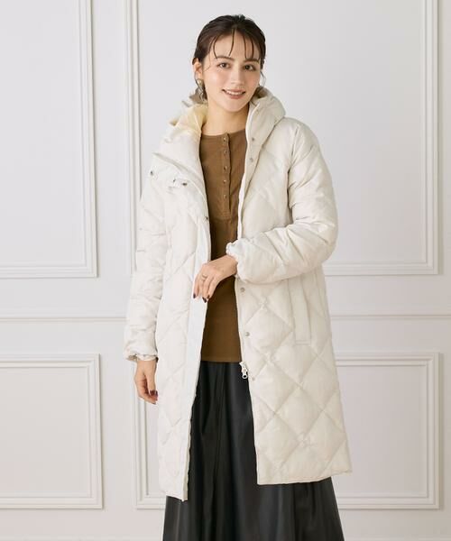 I.T.'S. international/イッツインターナショナル フーデットダウンコート《TAIONコラボレーション》 グレーベージュ3 09 I.T.'S. international/イッツインターナショナル フーデットダウンコート《TAIONコラボレーション》 グレーベージュ3 09