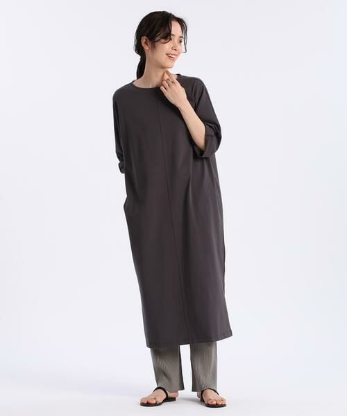 I.T.'S. international / イッツインターナショナル ミニ丈・ひざ丈ワンピース | ドルマンスリーブロングワンピース《ブルーサージコットン》 | 詳細9