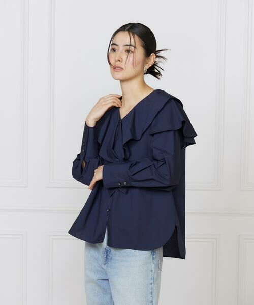 I.T.'S. international / イッツインターナショナル シャツ・ブラウス | 《コラボSTORY》フリルシャツ（ネイビー）