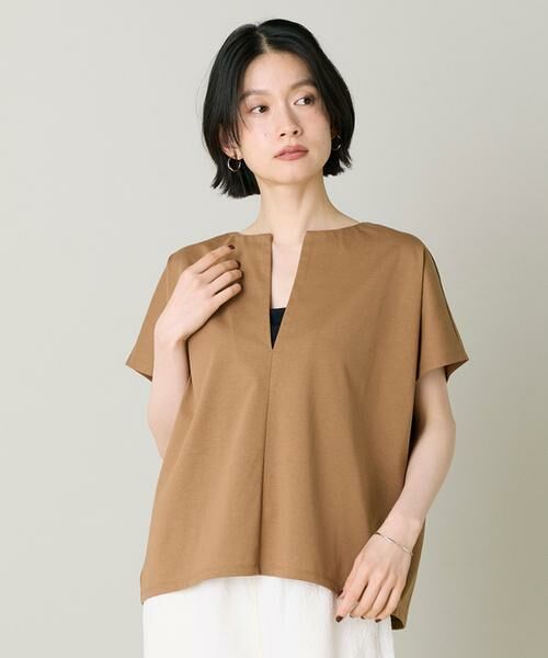 I.T.'S. international / イッツインターナショナル Tシャツ | キーネックカットプルオーバー｜すっきり魅せるキーネック、軽やか天竺プルオーバー | 詳細1