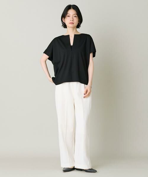I.T.'S. international / イッツインターナショナル Tシャツ | キーネックカットプルオーバー｜すっきり魅せるキーネック、軽やか天竺プルオーバー | 詳細9