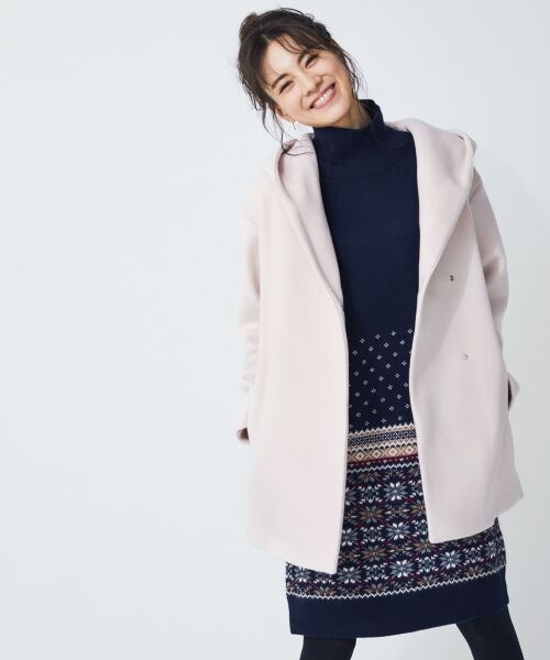 安座間美優が着こなす「一枚でトレンド上手になれる服」 | 大人