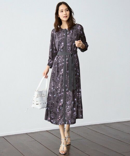 自由区 / ジユウク ロング・マキシ丈ワンピース | 【WEB&一部店舗限定】ハーバルフロープリント8分袖 ワンピース | 詳細19