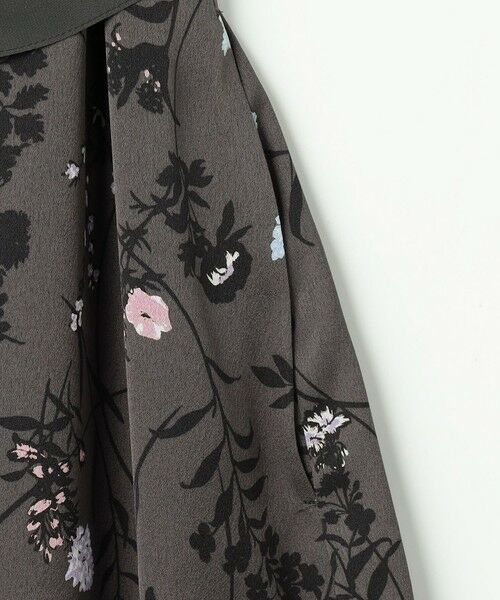 自由区 / ジユウク ロング・マキシ丈ワンピース | 【WEB&一部店舗限定】ハーバルフロープリント8分袖 ワンピース | 詳細25