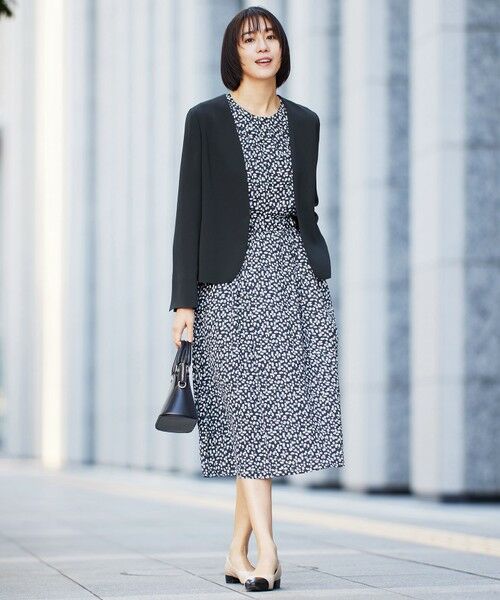 自由区 / ジユウク シャツ・ブラウス | 【カタログ掲載・セットアップ対応・洗える】ジオメトリックフラワードットプリント ブラウス | 詳細7