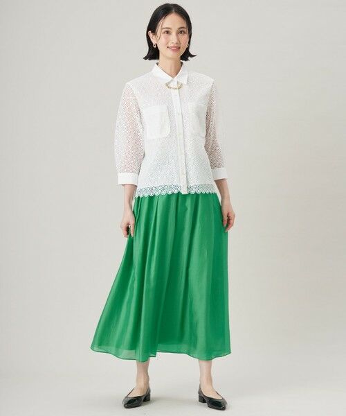 自由区 / ジユウク シャツ・ブラウス | 【ドラマ「明日はもっと いい日になる」着用】【洗える】ジオメトリックフラワーレースクロップド丈シャツ ブラウス | 詳細3