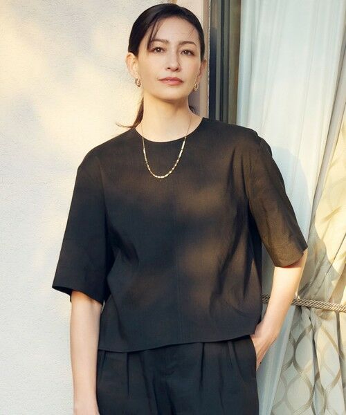 自由区/ジユウク 【カタログ掲載・セットアップ対応・洗える】LIPストレッチプルオーバー ブラウス ブラック 40 自由区/ジユウク 【カタログ掲載・セットアップ対応・洗える】LIPストレッチプルオーバー ブラウス ブラック 40