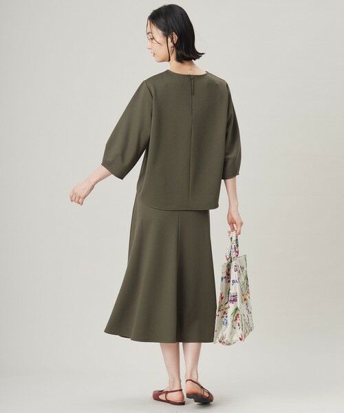 自由区 / ジユウク ミニ・ひざ丈スカート | 【セットアップ対応・洗える】ブークレダンボールフレア スカート | 詳細3