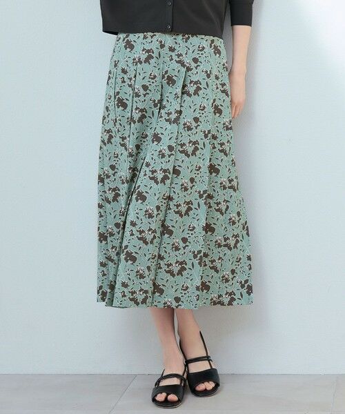171 新品 今季 新作 自由区 SHIHOさん着フラワープリント スカート40 171 新品 今季 新作 自由区 SHIHOさん着フラワープリント スカート40