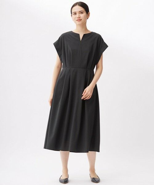 自由区 / ジユウク ロング・マキシ丈ワンピース | 【カタログ掲載・UVカット・洗える】ウーステッドライク ワンピース | 詳細4