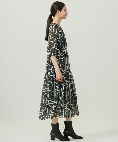 自由区 / ジユウク ロング・マキシ丈ワンピース | ジオメトリックレトロプリント ワンピース | 詳細8