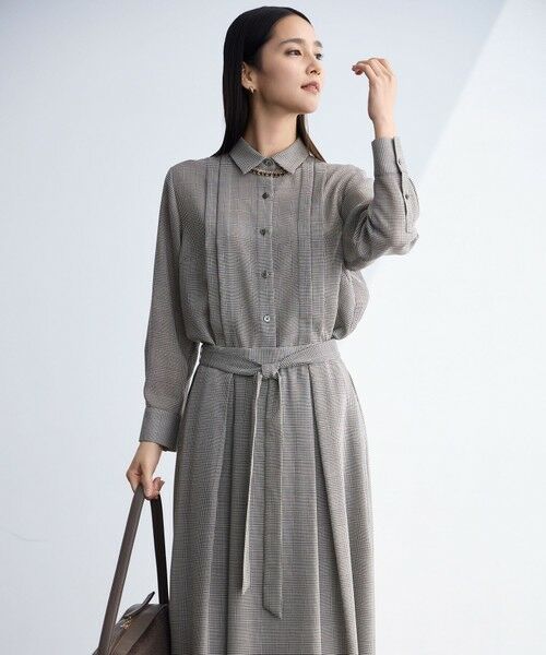 自由区 / ジユウク シャツ・ブラウス | 【SHIHOさん着用】TWハイツイストビエラタックディテール ブラウス | 詳細9