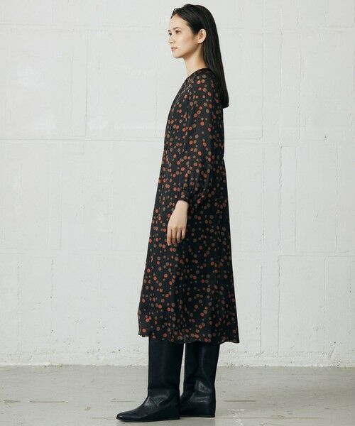 自由区 / ジユウク ロング・マキシ丈ワンピース | マルチポルカドットプリント ワンピース | 詳細12