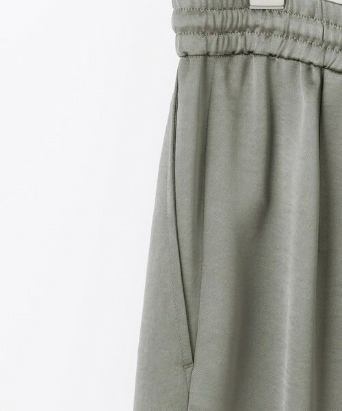 自由区 / ジユウク その他パンツ | 【カタログ掲載】ドレーピーサテンベイカー パンツ | 詳細17