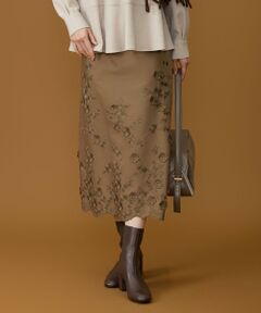 自由区 / ジユウク ミニ・ひざ丈スカート | 【SHIHOさん着用】エンブロイダリー スカート