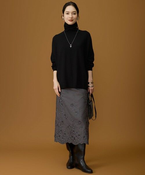 自由区 / ジユウク ミニ・ひざ丈スカート | 【SHIHOさん着用】エンブロイダリー スカート | 詳細14