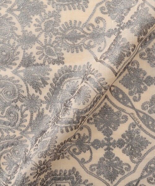 自由区 / ジユウク バンダナ・スカーフ | 【SHIHOさん着用・冷房対策にも】レースエンブロイダリー ストール | 詳細10