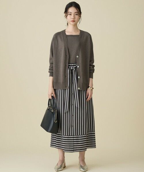 自由区 / ジユウク ミニ・ひざ丈スカート | 【SHIHOさん着用】ビスコースナイロンドビーストライプ スカート | 詳細19