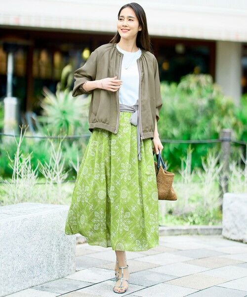 自由区 / ジユウク トートバッグ | 【SHIHOさん着用・可変デザイン・季節を彩る素材】ワイドライフィア トートバッグ | 詳細17