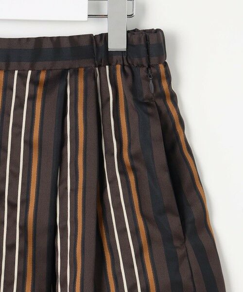 自由区 / ジユウク ミニ・ひざ丈スカート | 【カタログ掲載・セットアップ対応】マルチストライプジャカード スカート | 詳細10