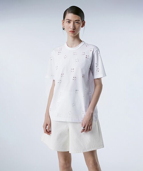 JNBY/ジェーエヌビーワイ Laser-cut Floral Hollow T-Shirt WHITE M JNBY/ジェーエヌビーワイ Laser-cut Floral Hollow T-Shirt WHITE M