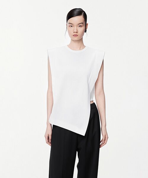 JNBY/ジェーエヌビーワイ Sophisticated Block-structure Sleeveless T-shirt WHITE M JNBY/ジェーエヌビーワイ Sophisticated Block-structure Sleeveless T-shirt WHITE M