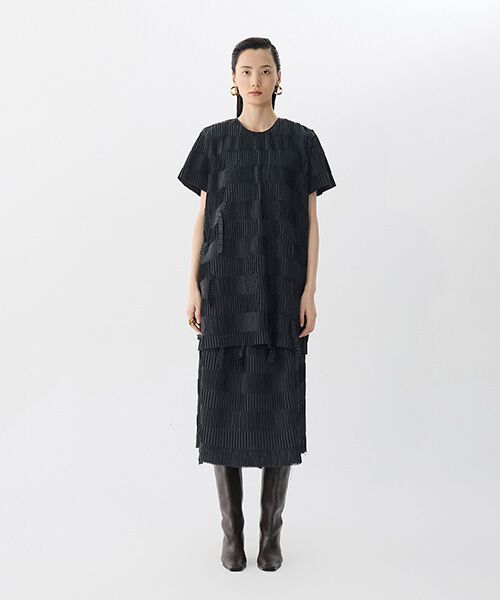 JNBY / ジェーエヌビーワイ ミニ丈・ひざ丈ワンピース | Structured Pleated Dress /  プリーツドレス | 詳細1