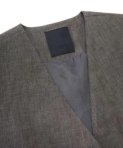 JNBY / ジェーエヌビーワイ ベスト | Minimal Linen Vest / ミニマル リネンベスト | 詳細18