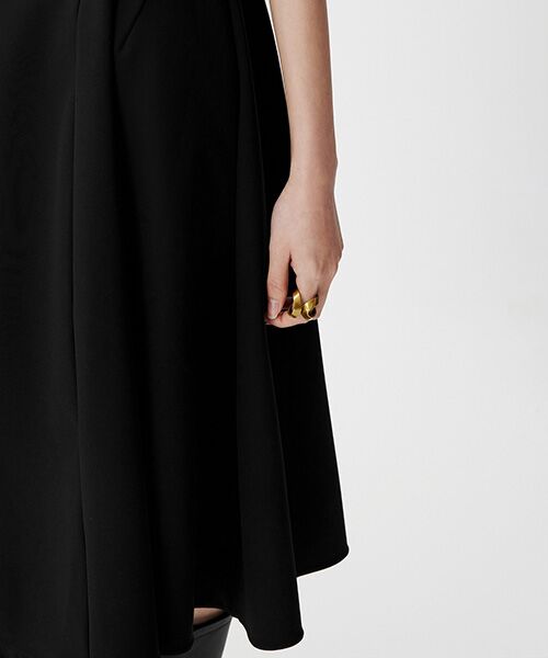 JNBY / ジェーエヌビーワイ ロング・マキシ丈ワンピース | Sculpted Grace V-Neck Dress / Vネックドレス | 詳細6