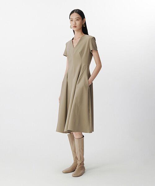 JNBY / ジェーエヌビーワイ ロング・マキシ丈ワンピース | Sculpted Grace V-Neck Dress / Vネックドレス | 詳細11