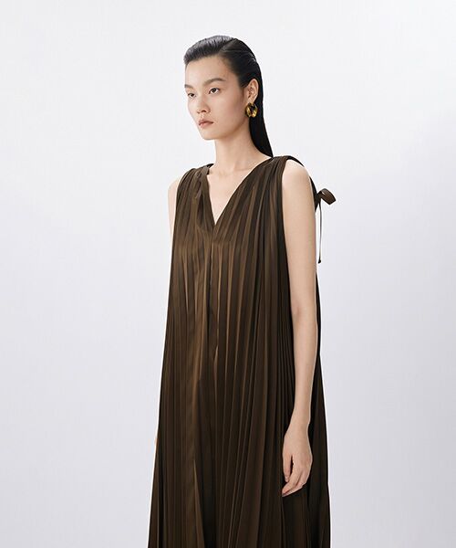JNBY / ジェーエヌビーワイ ロング・マキシ丈ワンピース | Graceflow Pleated Dress / プリーツドレス | 詳細13