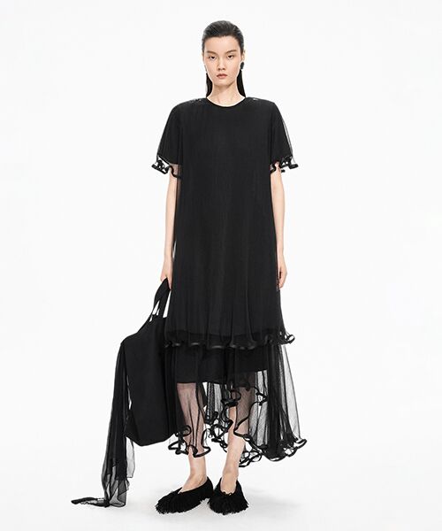 JNBY / ジェーエヌビーワイ ロング・マキシ丈ワンピース | Ruffled Sheer Dress(BLACK)