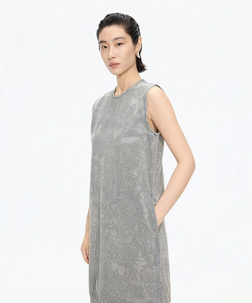 JNBY / ジェーエヌビーワイ ミニ丈・ひざ丈ワンピース | Flocked Denim Dress | 詳細13