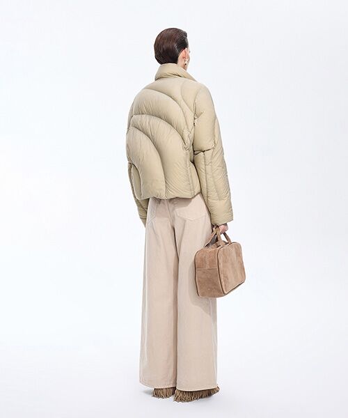 JNBY / ジェーエヌビーワイ ダウンジャケット・ベスト | Curved Quilted Down Jacket | 詳細13