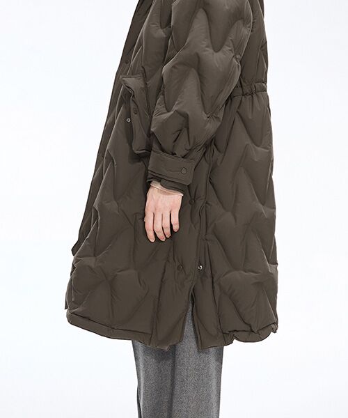 JNBY / ジェーエヌビーワイ ダウンジャケット・ベスト | Matte Long Quilted Down | 詳細25