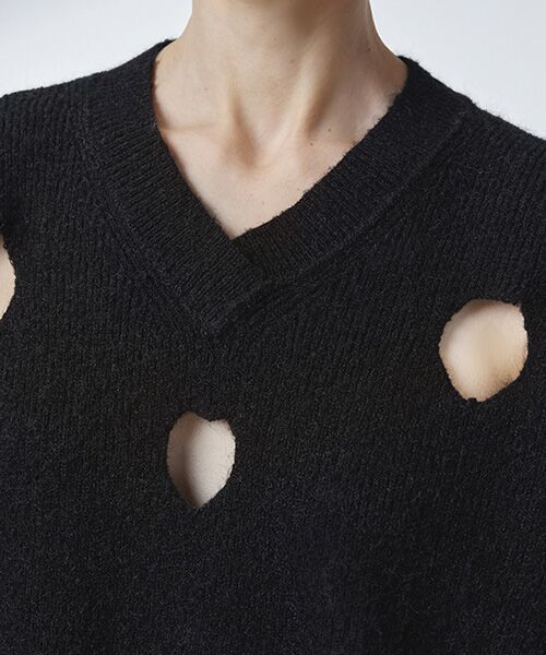 JNBY / ジェーエヌビーワイ ニット・セーター | Cutout Heart Sweater / カットアウト ハートセーター | 詳細2