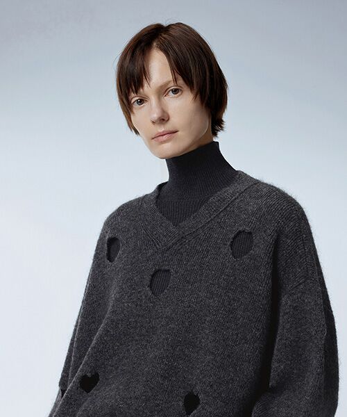 JNBY / ジェーエヌビーワイ ニット・セーター | Cutout Heart Sweater / カットアウト ハートセーター | 詳細10