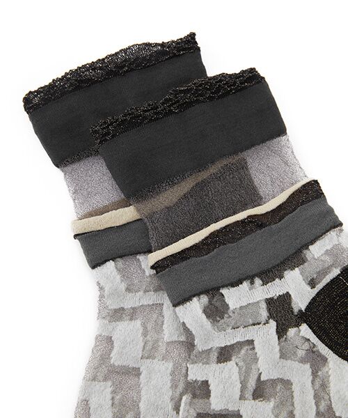 JNBY / ジェーエヌビーワイ ソックス | Sheer Layered Stripe Socks | 詳細2