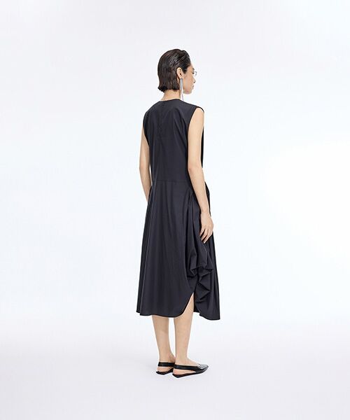 JNBY / ジェーエヌビーワイ ロング・マキシ丈ワンピース | Minimal Twist Dress | 詳細13