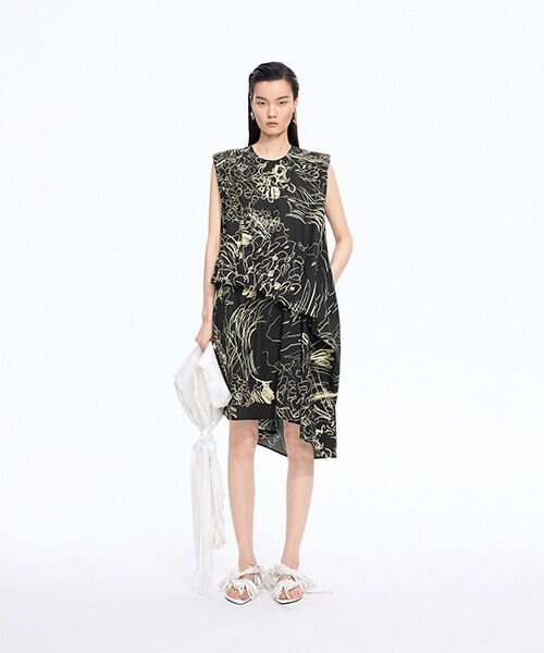 JNBY / ジェーエヌビーワイ ミニ丈・ひざ丈ワンピース | Sculpted Floral Dress（BLACK）