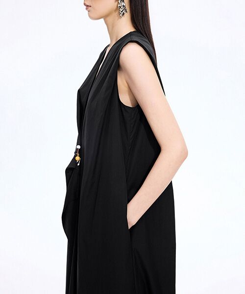 JNBY / ジェーエヌビーワイ ロング・マキシ丈ワンピース | Asymmetric Volume Dress | 詳細5