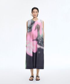 JNBY / ジェーエヌビーワイ ロング・マキシ丈ワンピース | Blur Floral Structured Dress