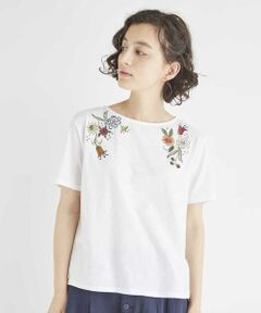 Jocomomola / ホコモモラ カットソー | POCION EMB　胸元フラワー刺繍Tシャツ