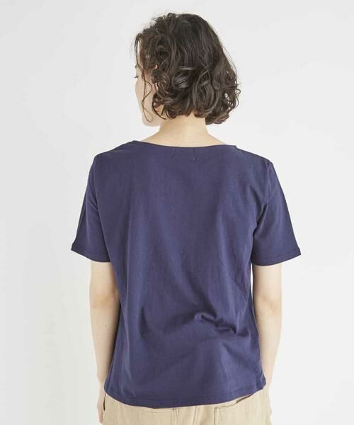Jocomomola / ホコモモラ カットソー | POCION EMB　胸元フラワー刺繍Tシャツ | 詳細4