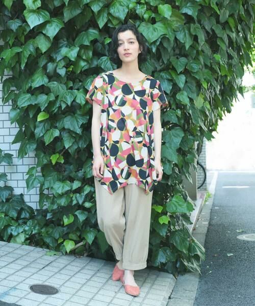 Jocomomola / ホコモモラ カットソー | BOLA DE CRISTAL　クリスタル柄 吸水速乾 チュニックカットソー | 詳細11