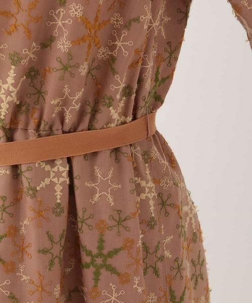 Jocomomola / ホコモモラ ドレス | MARMEID EMB　総刺繍スノークリスタル　ウエストギャザードレス | 詳細5