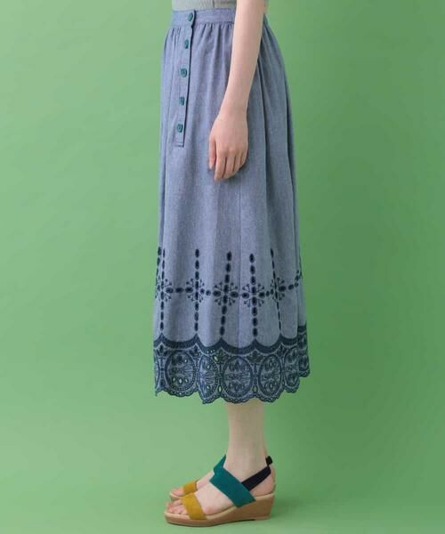 Jocomomola / ホコモモラ ミニ・ひざ丈スカート | フラメンコさかな刺繍スカート | 詳細1