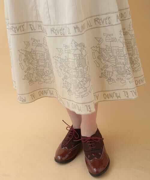 Jocomomola / ホコモモラ ミニ・ひざ丈スカート | Reves Tierra 逆さまの地球 刺繍スカート | 詳細5