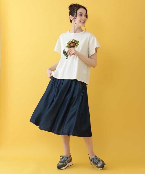 Jocomomola / ホコモモラ カットソー | Especial プリントTシャツ "ぐるぐる花" | 詳細9